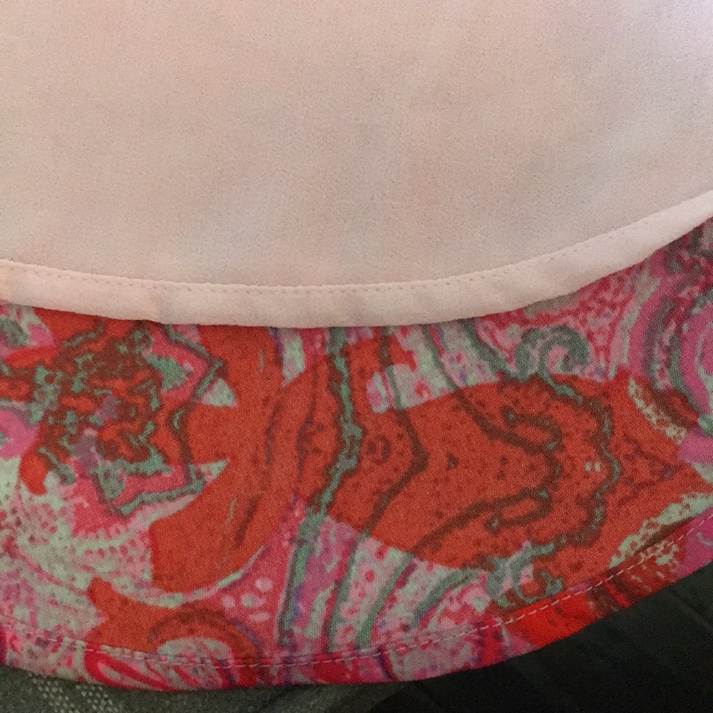 Cabi Red and Pink top - Picture 10 of 11